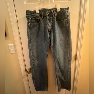 Men’s Levi Straight leg 505 Blue Jeans with …ventilation. GUC. Lots of life left